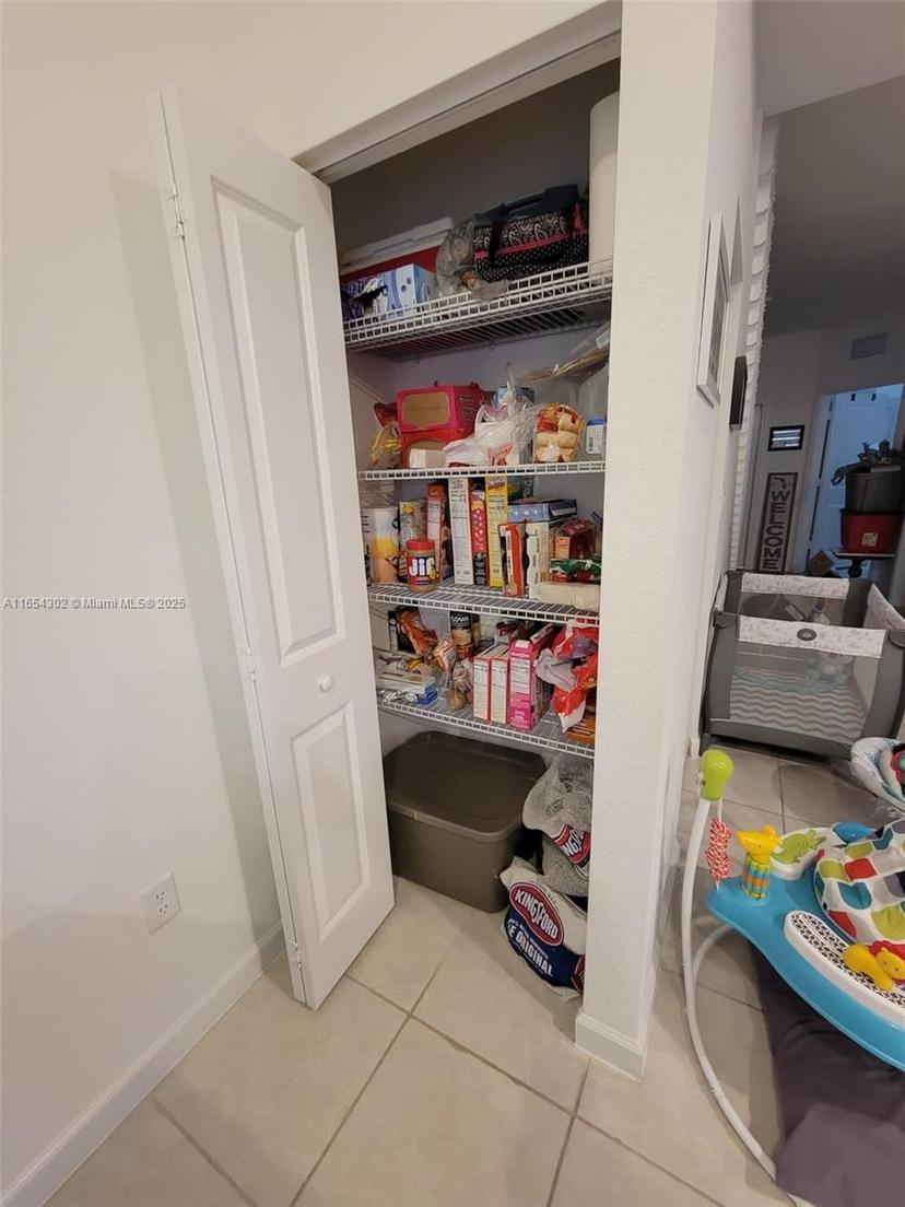 Picture of 1483 SE 26Th Ter # 1483, Homestead FL 33035