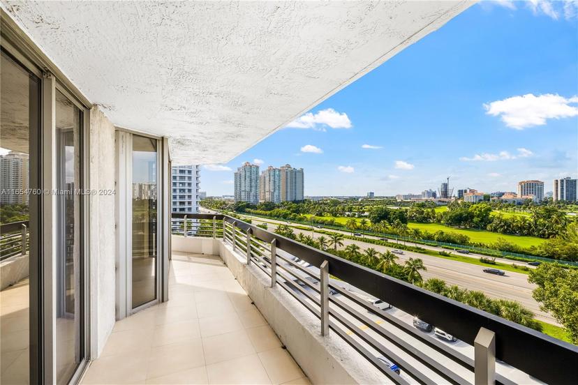Picture of 3400 NE 192Nd St # 905, Aventura FL 33180