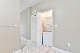Picture of 1663 SE 29Th St # 109, Homestead, FL 33035