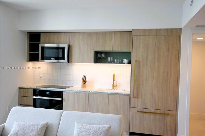 Picture of 601 NE 1 Av # 3901, Miami FL 33132