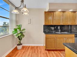 Picture of 900 Saint Charles Pl # 718, Pembroke Pines, FL 33026