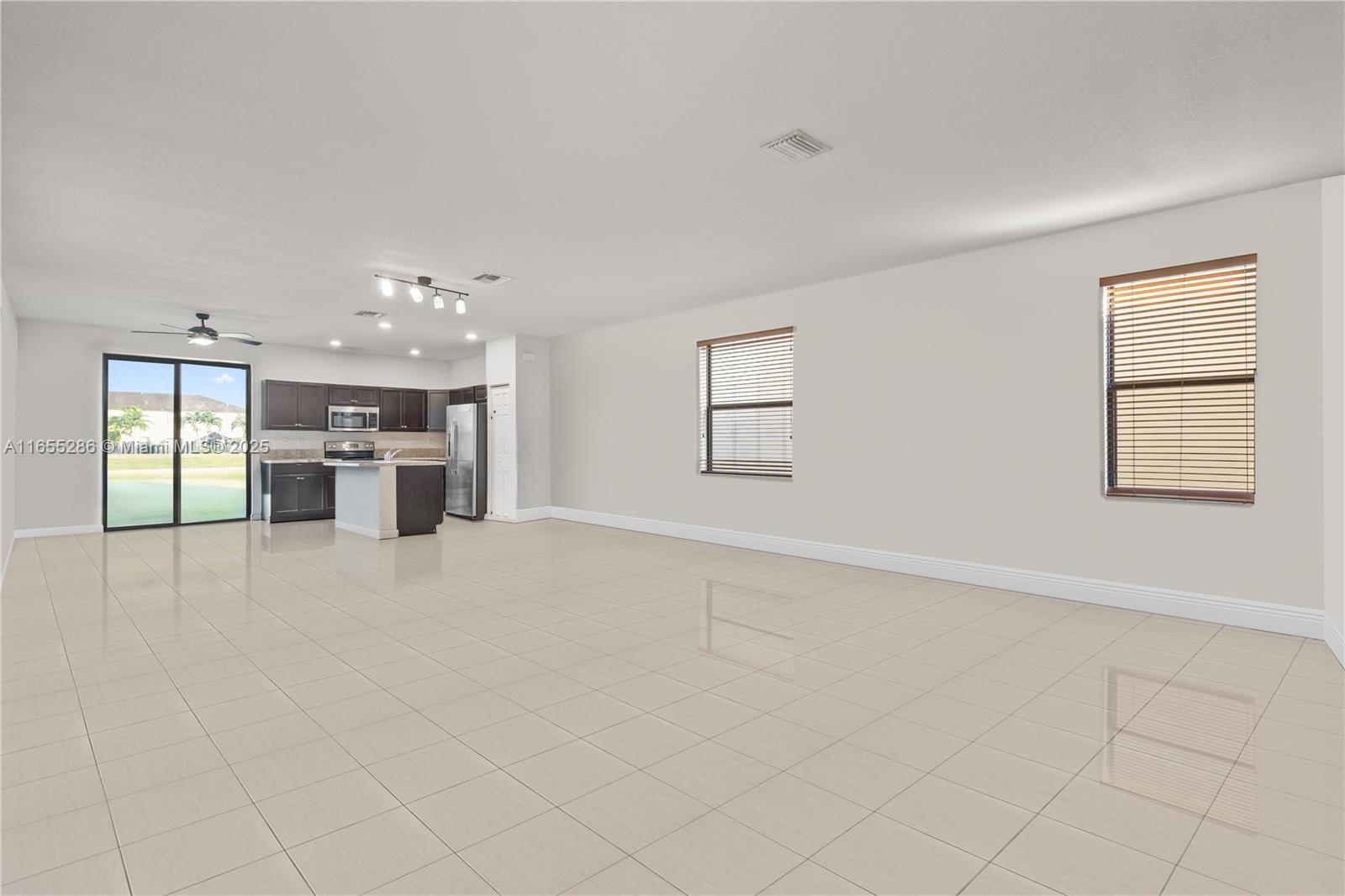 Picture of 3761 NE 2Nd St, Homestead, FL 33033