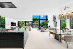 Picture of 545 W 49Th St, Miami Beach, FL 33140
