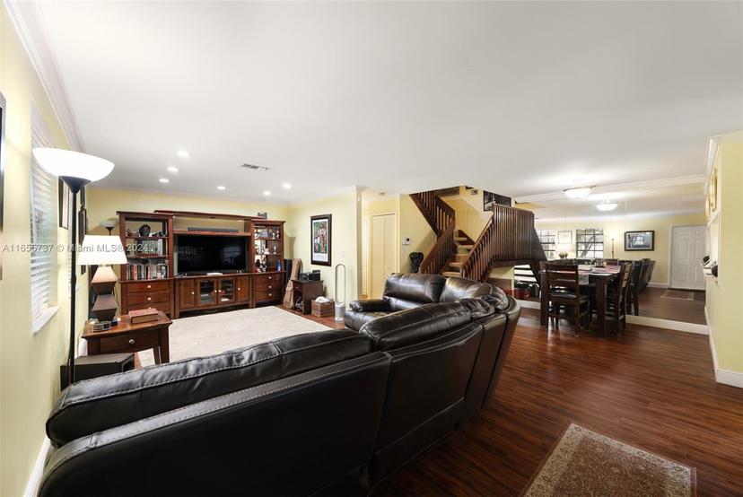 Picture of 13269 SW 112Th Ter, Miami FL 33186