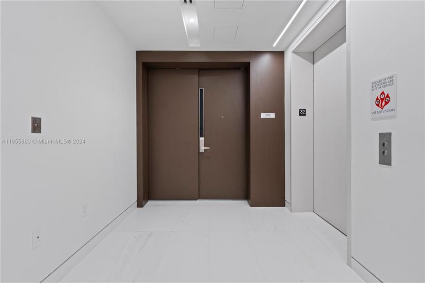 Picture of 300 Biscayne Blvd Way # 3201, Miami FL 33131