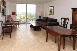 Picture of 13499 Biscayne Blvd, North Miami, FL 33181