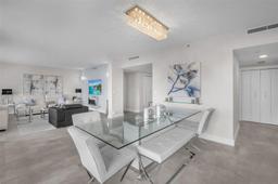 Picture of 20191 E Country Club Dr # 601, Aventura, FL 33180