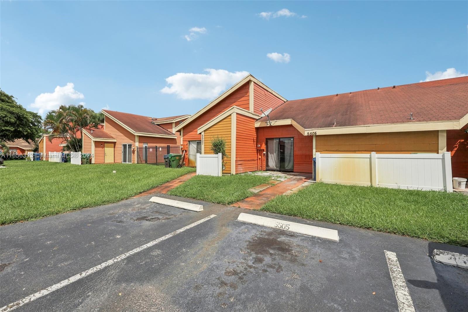 Picture of 5505 NW 24Th St # 5505, Lauderhill, FL 33313