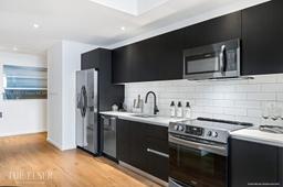 Picture of 398 NE 5Th St, Miami, FL 33132