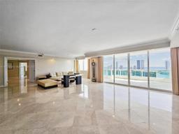 Picture of 3201 NE 183Rd St # 05, Aventura, FL 33160