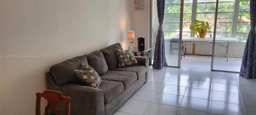 Picture of 3001 NW 48Th Ave # 333, Lauderdale Lakes FL 33313