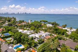 Picture of 5069 N Bay Rd, Miami Beach, FL 33140