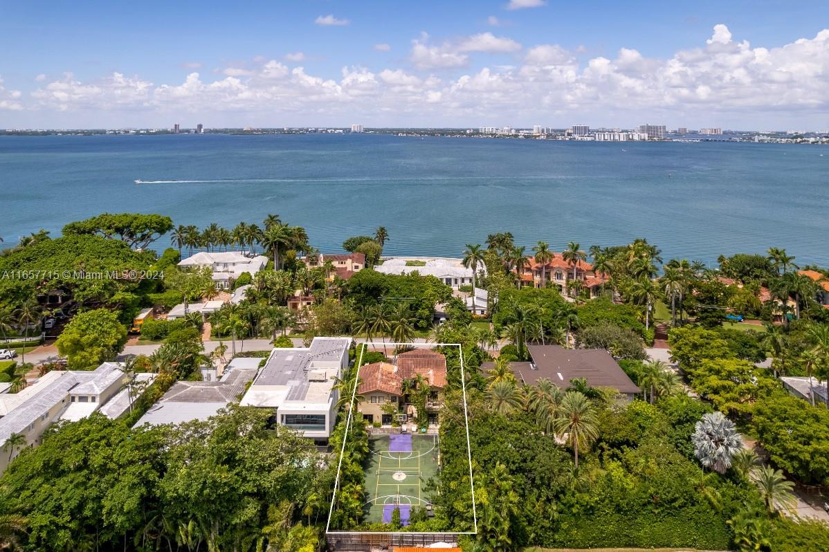 Picture of 5069 N Bay Rd, Miami Beach, FL 33140