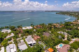 Picture of 5069 N Bay Rd, Miami Beach, FL 33140