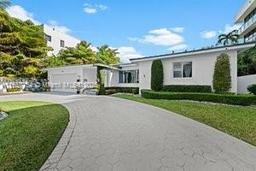 Picture of 3551 E Glencoe St, Miami, FL 33133