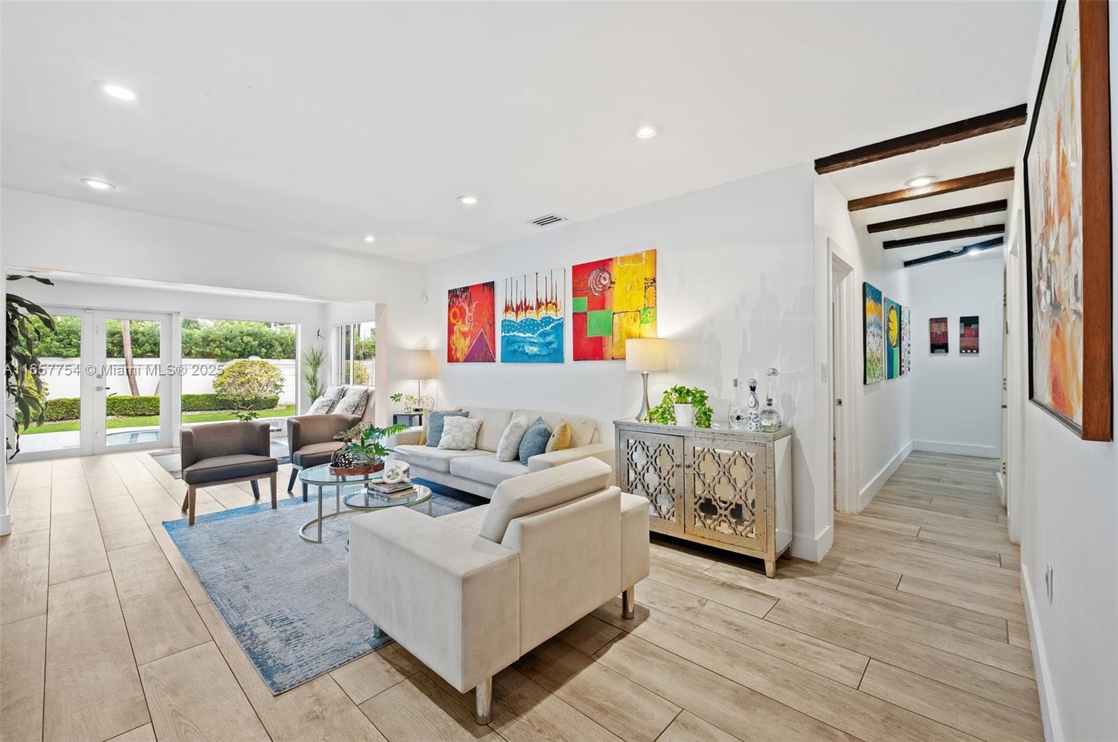 Picture of 3551 E Glencoe St, Miami, FL 33133