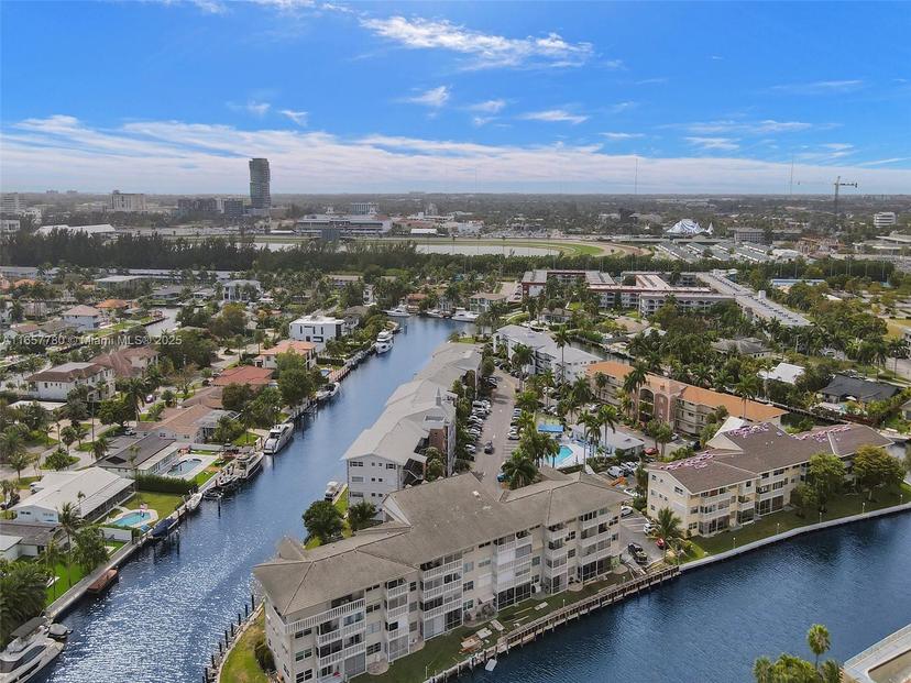 Picture of 455 Paradise Isle Blvd # 209, Hallandale Beach FL 33009