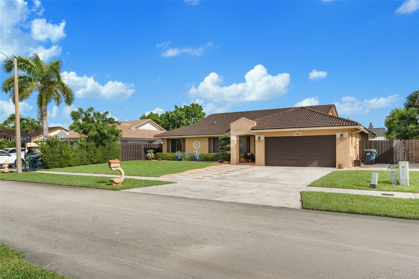 Picture of 15021 SW 169Th Ln, Miami, FL 33187