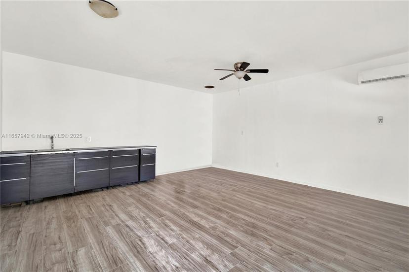 Picture of 276 NE 90Th St, El Portal FL 33138
