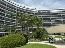 Picture of 900 Bay Dr # 615, Miami Beach, FL 33141