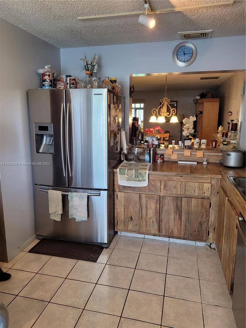Picture of 9521 NW 14Th Ct # 212, Pembroke Pines FL 33024