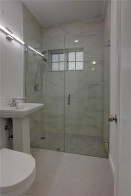 Picture of 425 NW 133Rd St, North Miami, FL 33168