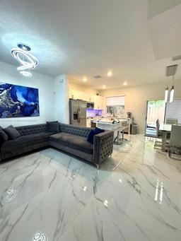 Picture of 1856 SE 26Th Rd # 1856, Homestead, FL 33035-2356