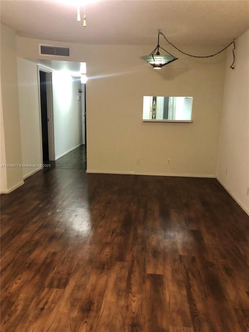 Picture of 5300 NE 24Th Ter # 118C, Fort Lauderdale FL 33308