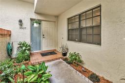 Picture of 3507 Emerald Oaks Dr # 1804, Hollywood, FL 33021