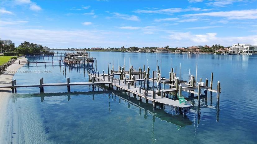 Picture of 19900 Beach Rd # 401, Tequesta FL 33469