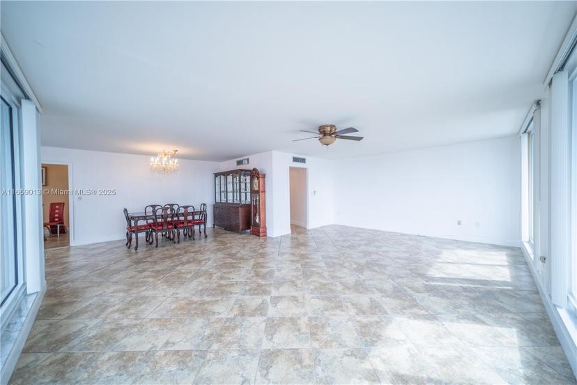 Picture of 2751 S Ocean Dr # 908N, Hollywood FL 33019