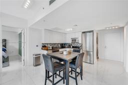 Picture of 92 SW 3Rd St # 1203, Miami, FL 33130