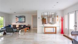 Picture of 11445 N Bayshore Dr, North Miami, FL 33181