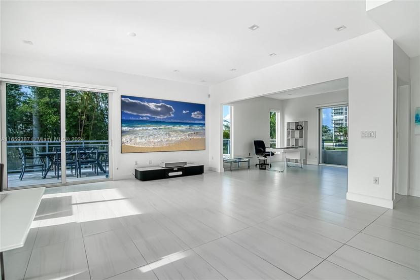 Picture of 6100 N Ocean Dr # 2N, Hollywood FL 33019