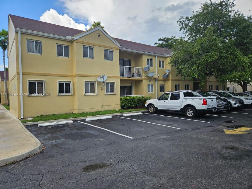 Picture of 13820 SW 112Th St # 203, Miami FL 33186
