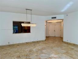Picture of 3700 Island Blvd # C202, Aventura, FL 33160