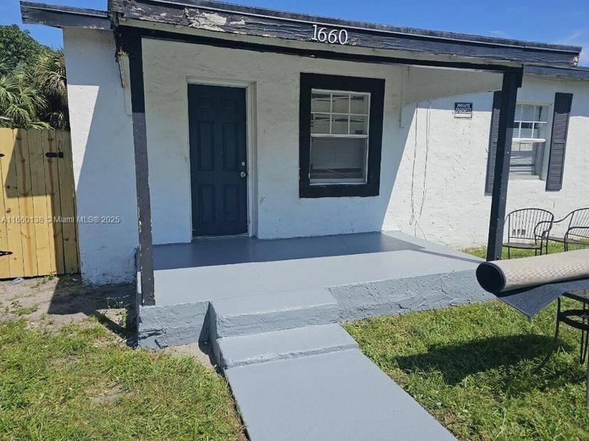 Picture of 1660 W 26Th St, Riviera Beach FL 33404