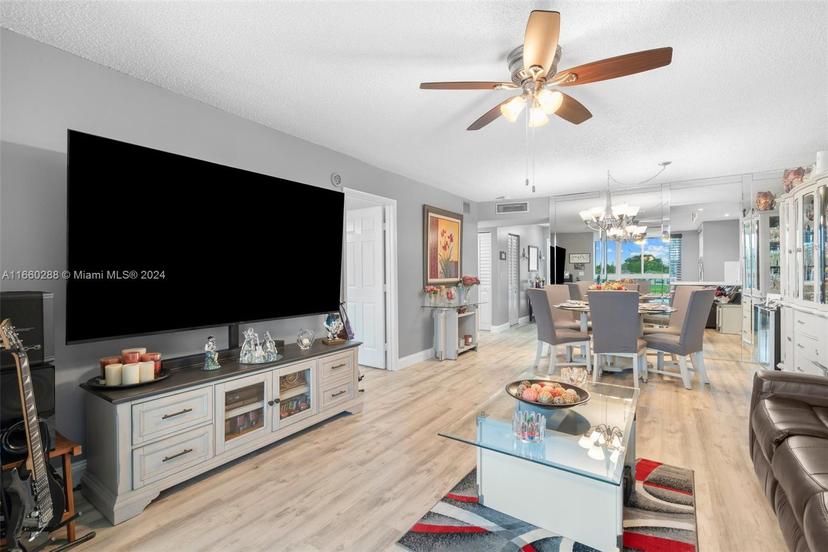 Picture of 7624 NW 18Th St # 302, Margate FL 33063