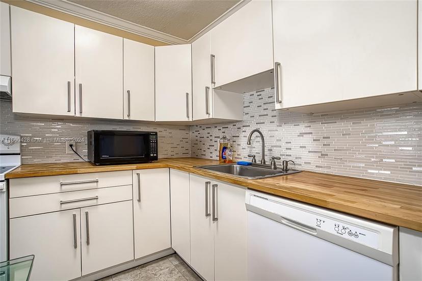 Picture of 173 Ellesmere C # 173, Deerfield Beach FL 33442