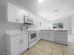 Picture of 13373 SW 281St Ter, Homestead, FL 33033
