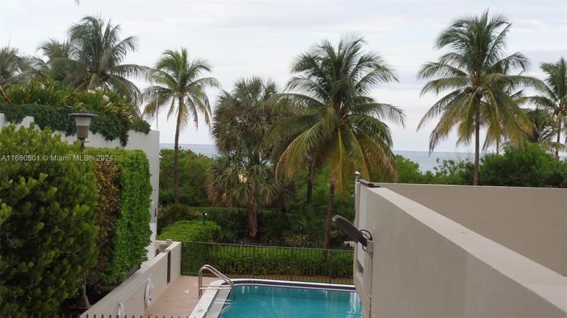 Picture of 1623 Collins Ave # 215, Miami Beach FL 33139