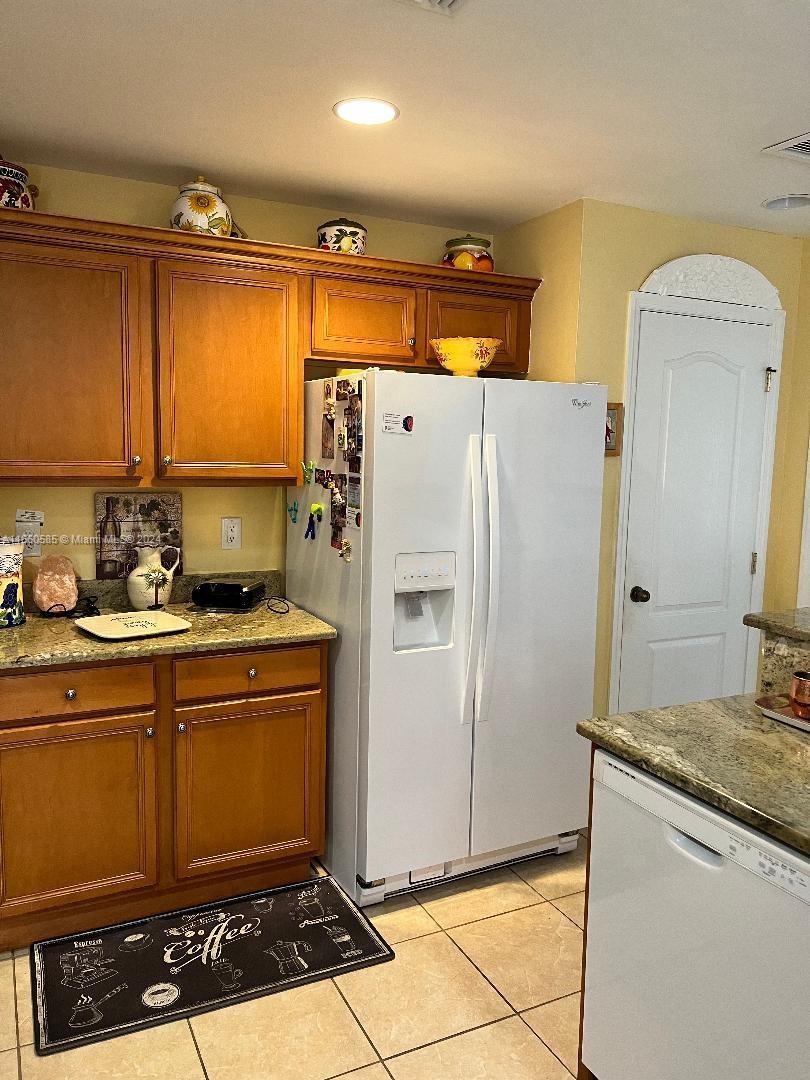 Picture of 22 NW 17Th Pl, Cape Coral FL 33993