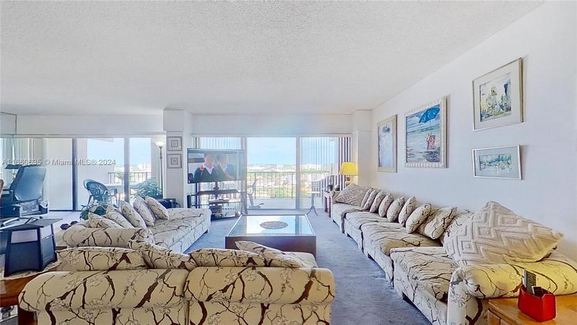 Picture of 1800 NE 114Th St # 1411, Miami FL 33181
