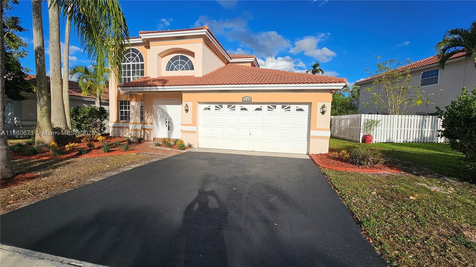 Picture of 1336 NW 129Th Way, Sunrise, FL 33323