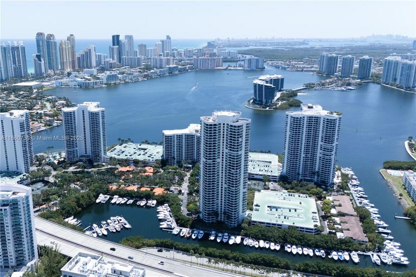Picture of 3500 Mystic Pointe Dr # 3502, Aventura FL 33180