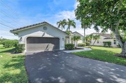Picture of 4647 NW 98Th Ln, Coral Springs, FL 33076