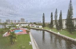 Picture of 2859 Leonard Dr # G414, Aventura, FL 33160