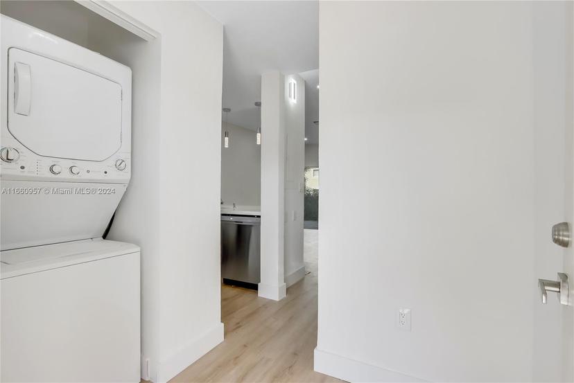 Picture of 7991 NW 8Th St # 107B, Miami FL 33126