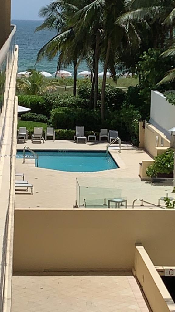 Picture of 9455 Collins Ave # 305, Surfside FL 33154