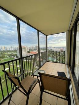Picture of 20335 W Country Club Dr # 2009, Aventura, FL 33180